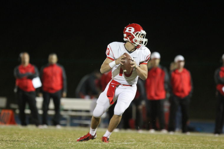 ShoemakerBeltonFootball35a.JPG